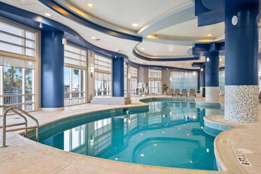 Highly Desired 6Th Floor 1 Bedroom Oceanfront - There Is Only One Ocean Walk Resort 606 دايتونا بيتش المظهر الخارجي الصورة